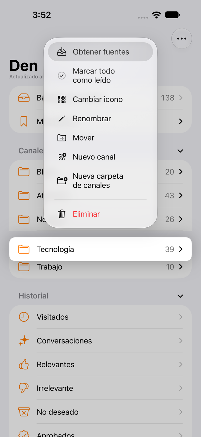 Menú que aparece al mantener presionada una carpeta de canales en la barra lateral, con Nuevo canal, Obtener fuentes, Marcar todo como leído, Renombrar, Mover, Cambiar icono y Eliminar.
