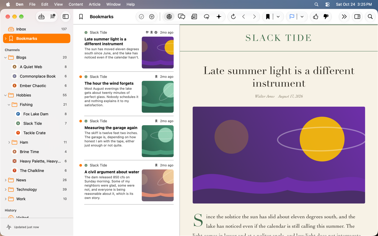 Bookmarks panel showing saved articles.